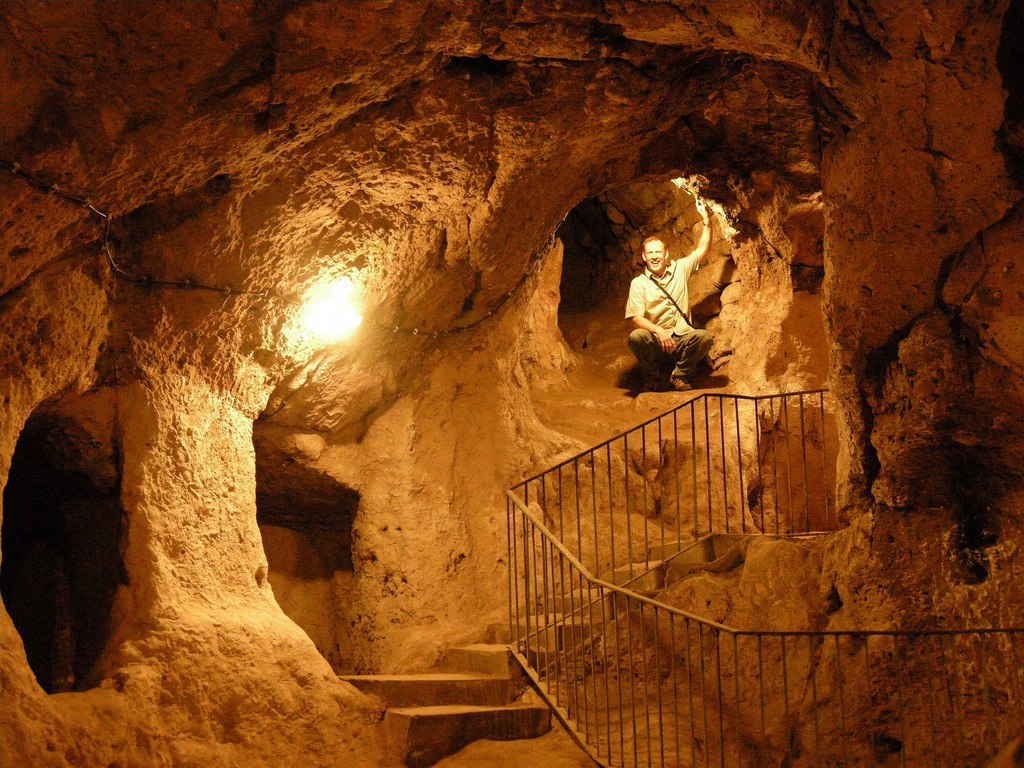 Подземные города в Турции были построены гномами?