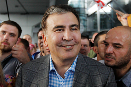Саакашвили объявил себя абсолютным сторонником мира с Россией