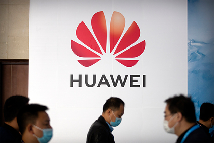 Назван первый смартфон Huawei на собственной системе